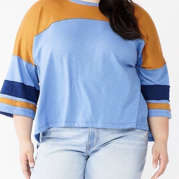 Junior plus size SO varsity tee size‎ 3x. NWT - Picture 1 of 2